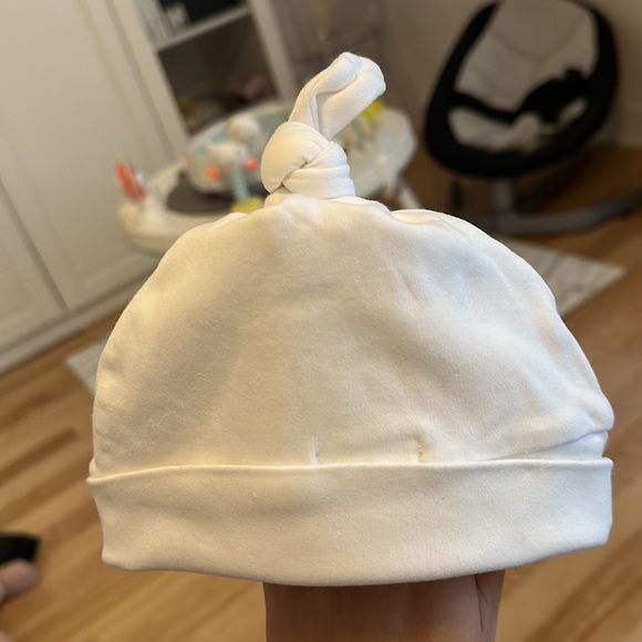 Hugo boss baby hat - Picture 3 of 3